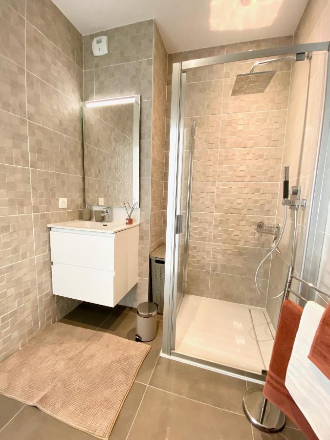 Naos Yourhosthelper Apartment *